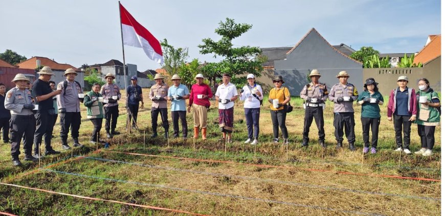 Tanam Jagung Bareng, Lahan Bera Disulap Jadi Produktif